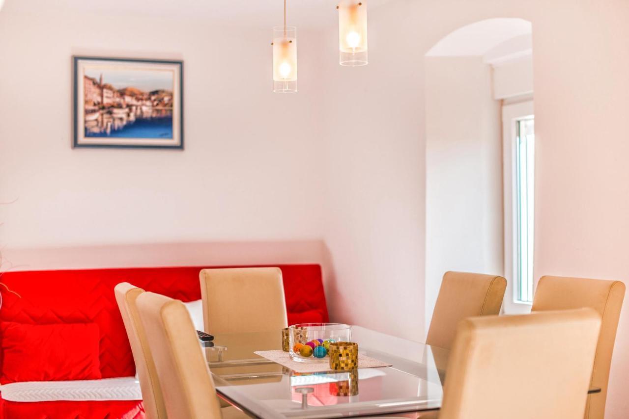 Apartments Salcinovic เมดูลิน ภายนอก รูปภาพ